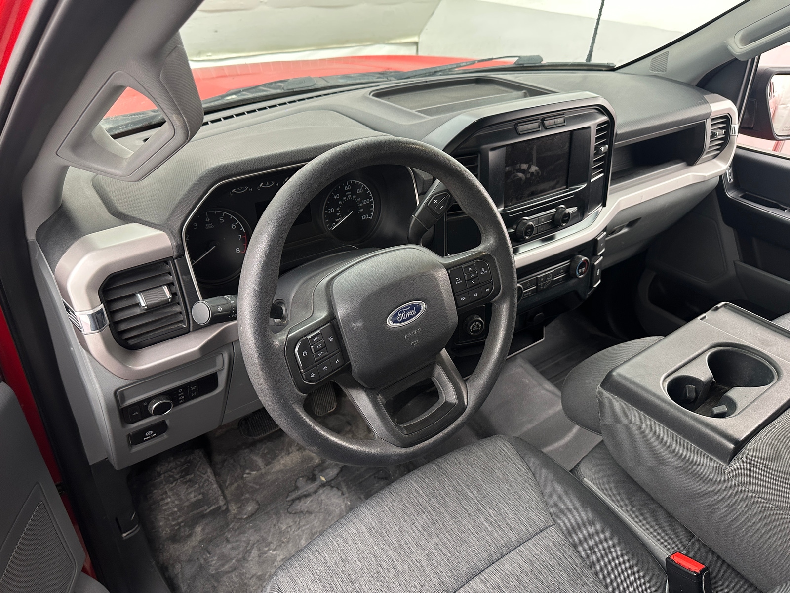 Thumbnail: 2023 Ford Econoline - 3