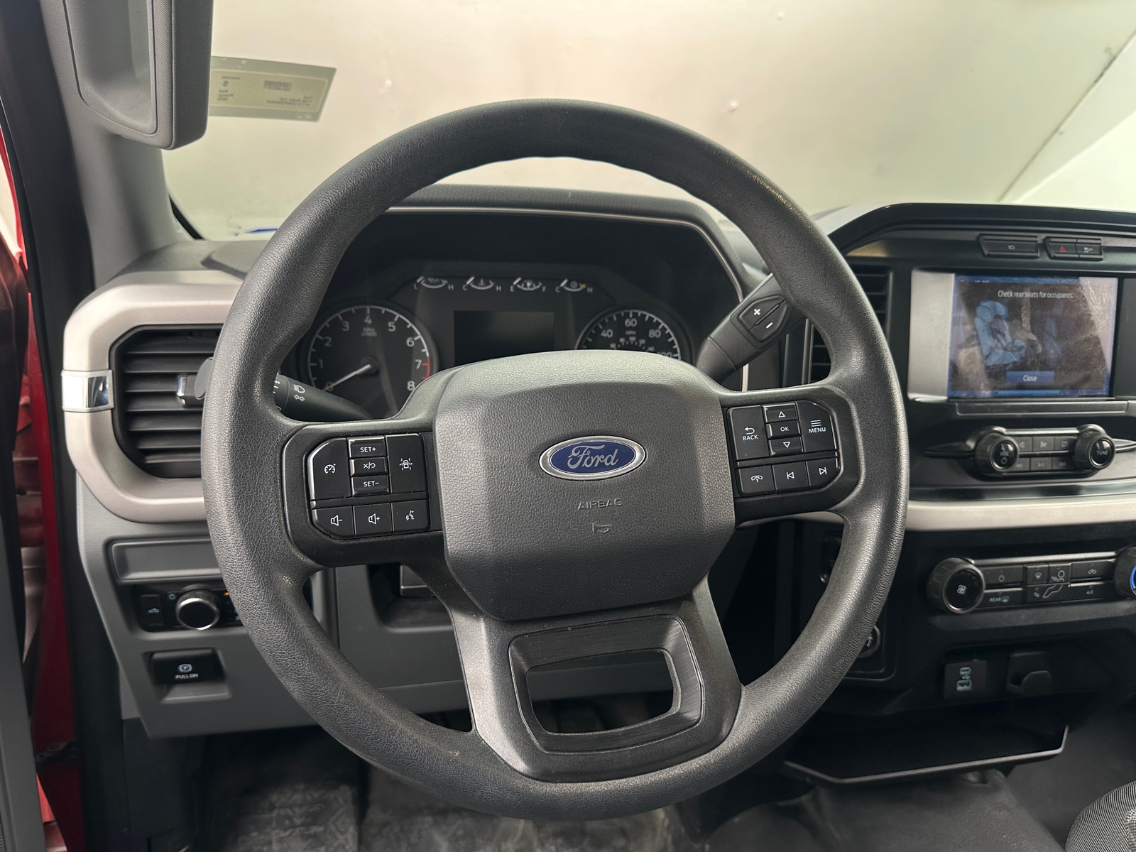 Thumbnail: 2023 Ford Econoline - 5