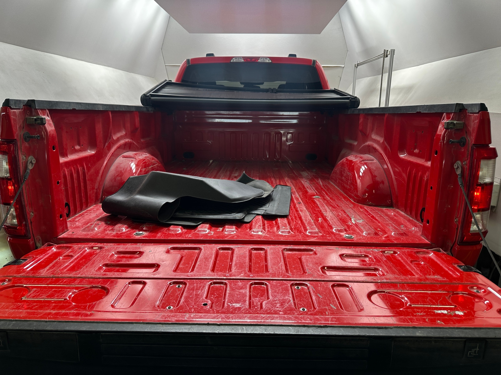 Thumbnail: 2023 Ford Econoline - 7