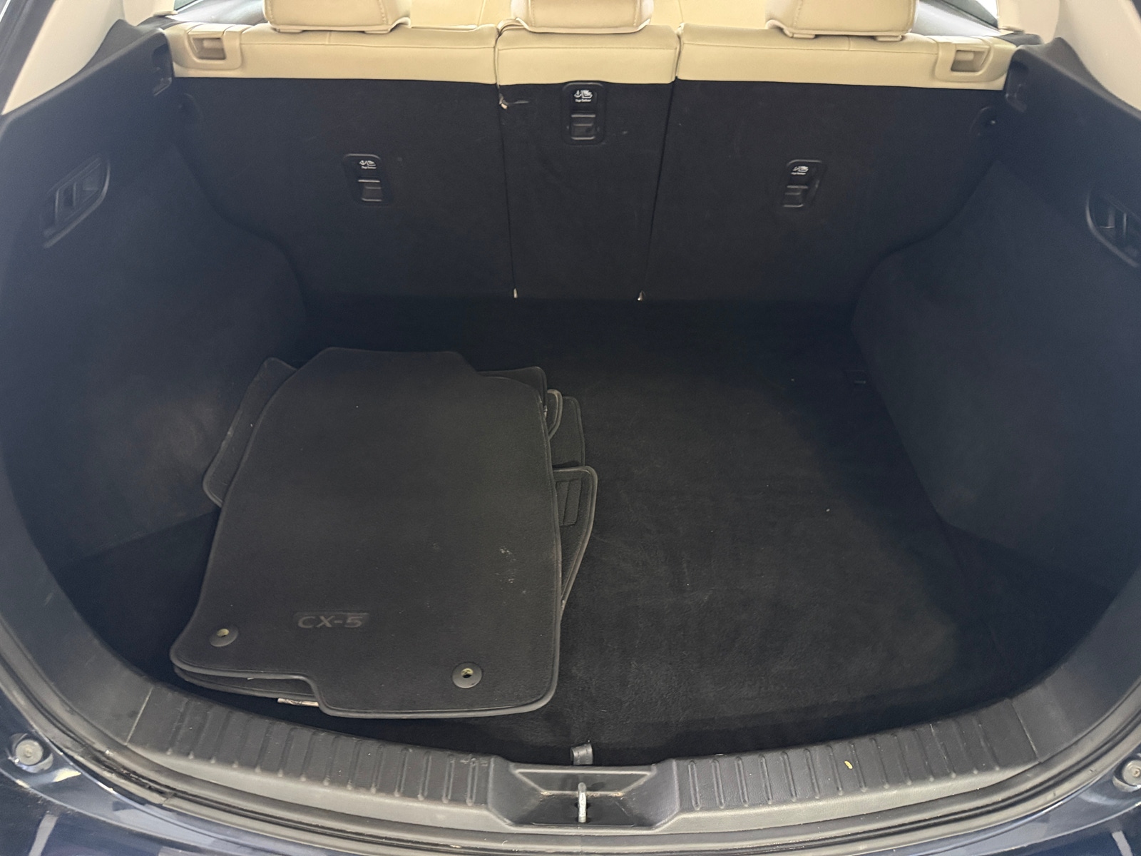 Thumbnail: 2020 Mazda CX-5 - 6