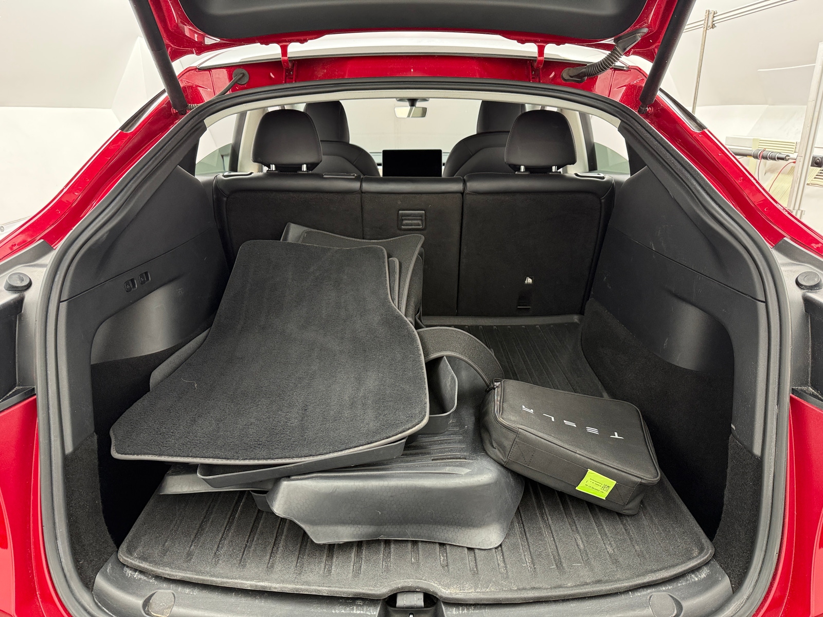 Thumbnail: 2022 Tesla Model Y - 6