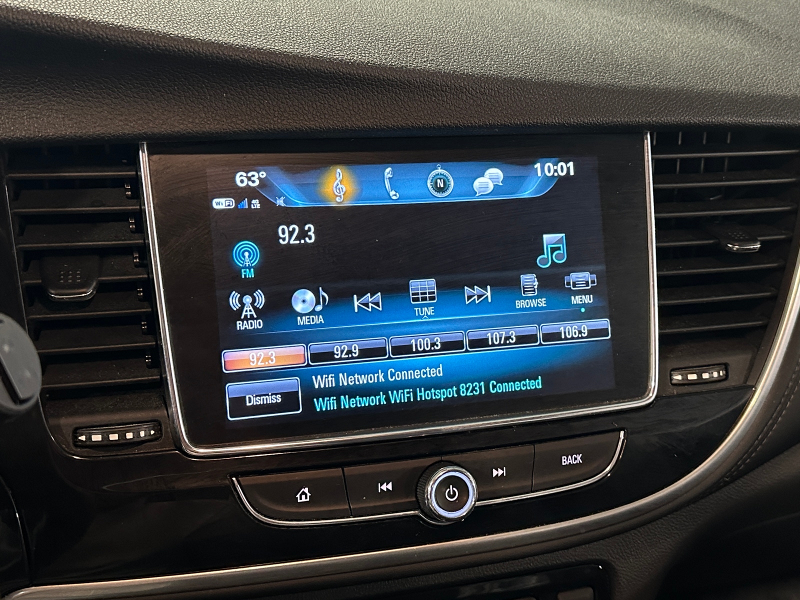 Thumbnail: 2020 Buick Encore - 3