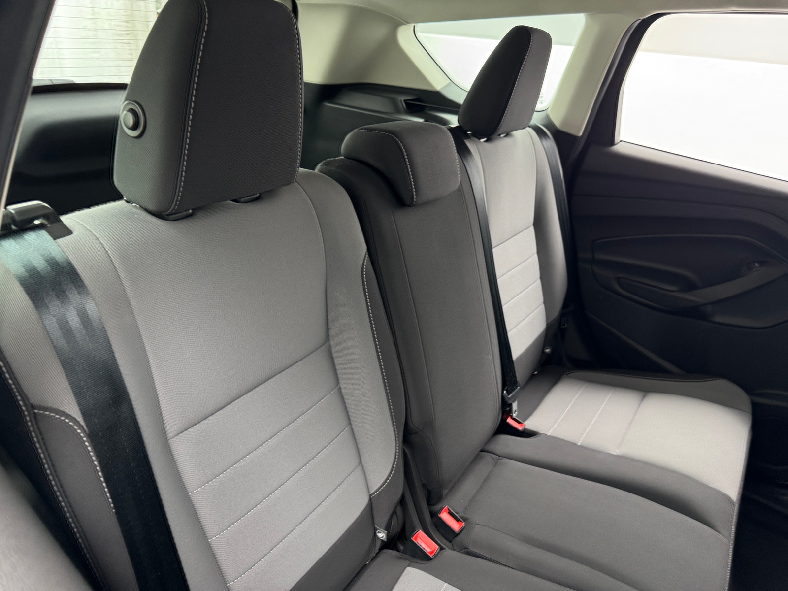 Thumbnail: 2019 Ford Escape - 6