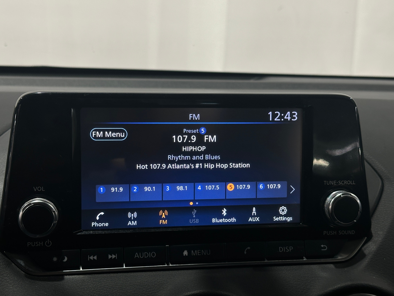 Thumbnail: 2021 Nissan Sentra - 4