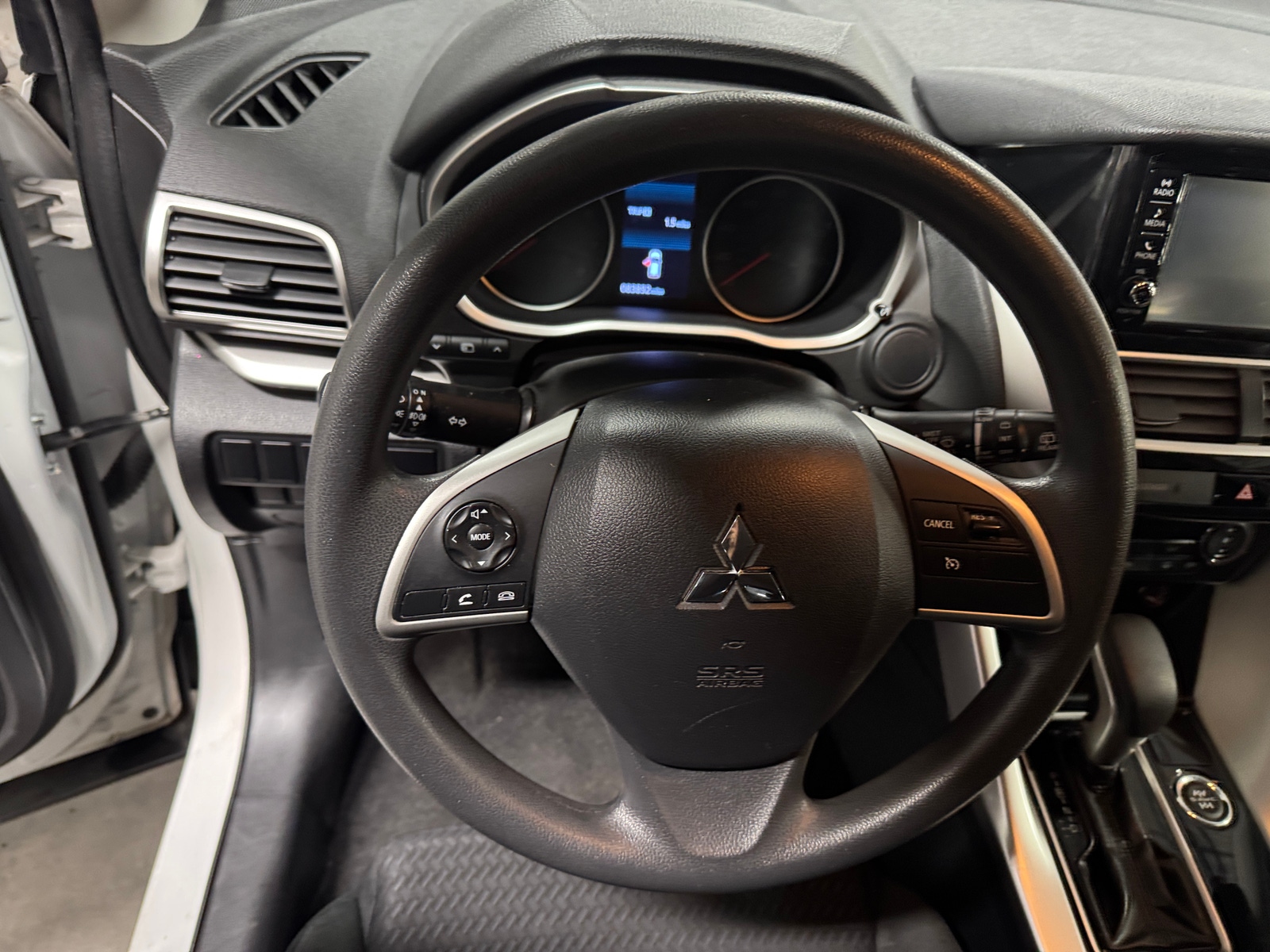 Thumbnail: 2020 Mitsubishi Eclipse Cross - 5