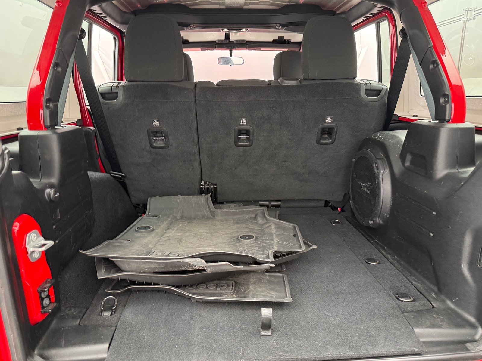 Thumbnail: 2022 Jeep Wrangler - 7