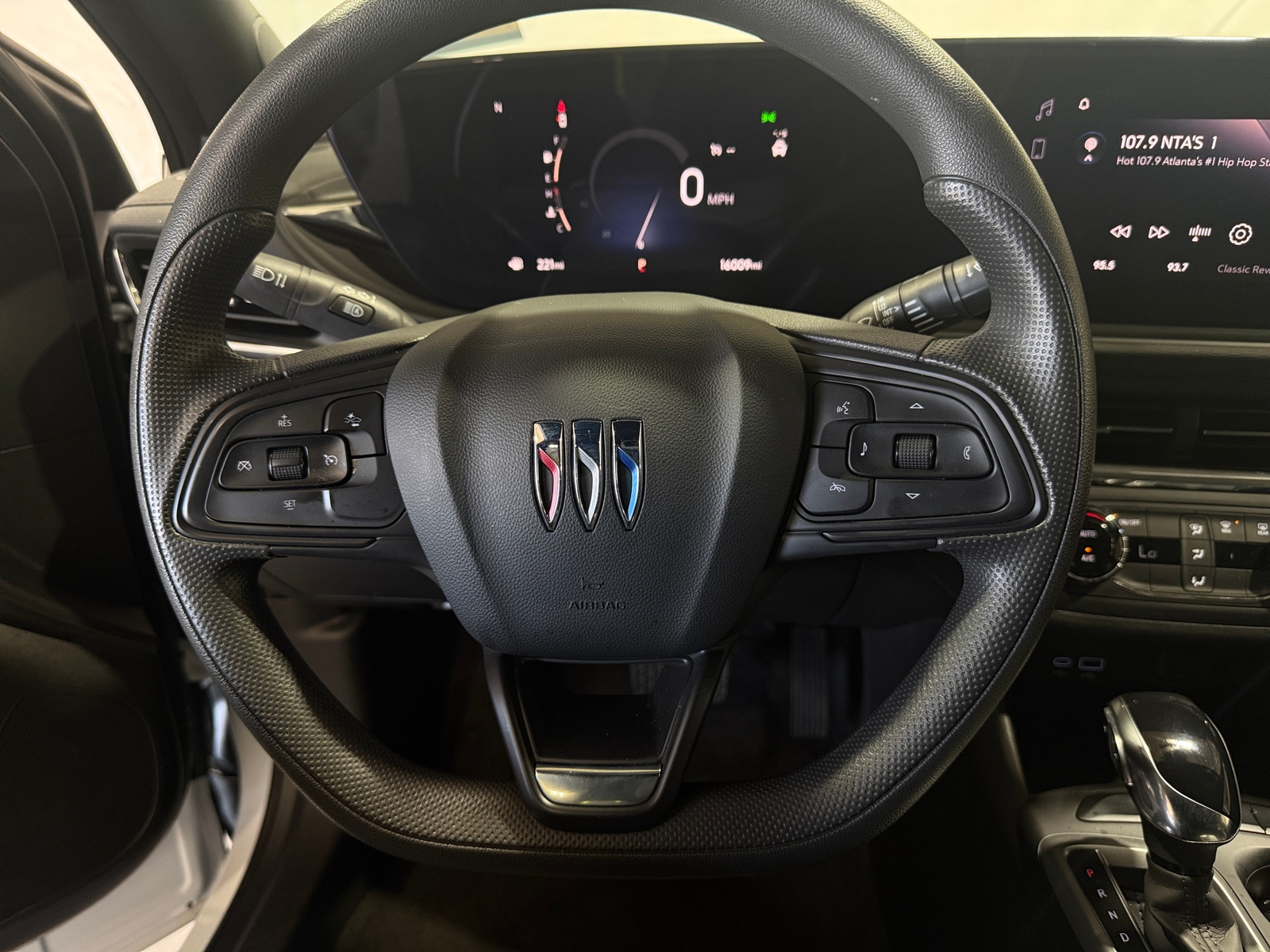 Thumbnail: 2025 Buick Envista - 4