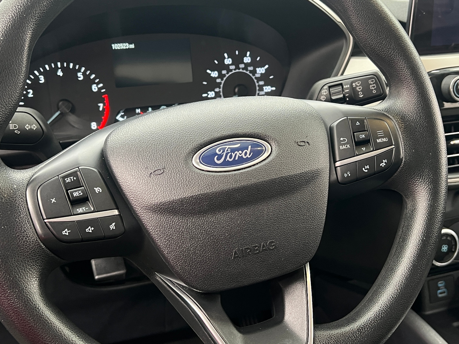 Thumbnail: 2022 Ford Escape - 5