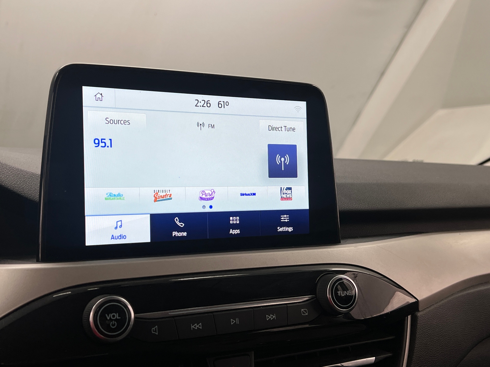 Thumbnail: 2022 Ford Escape - 4