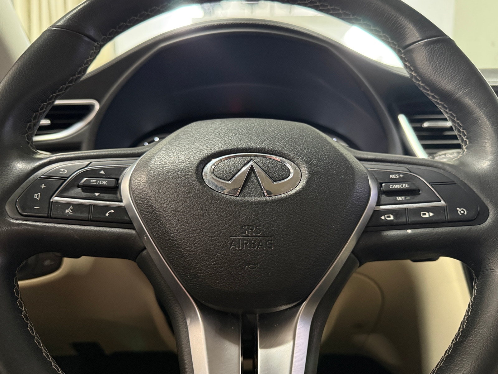 Thumbnail: 2020 INFINITI QX50 - 4