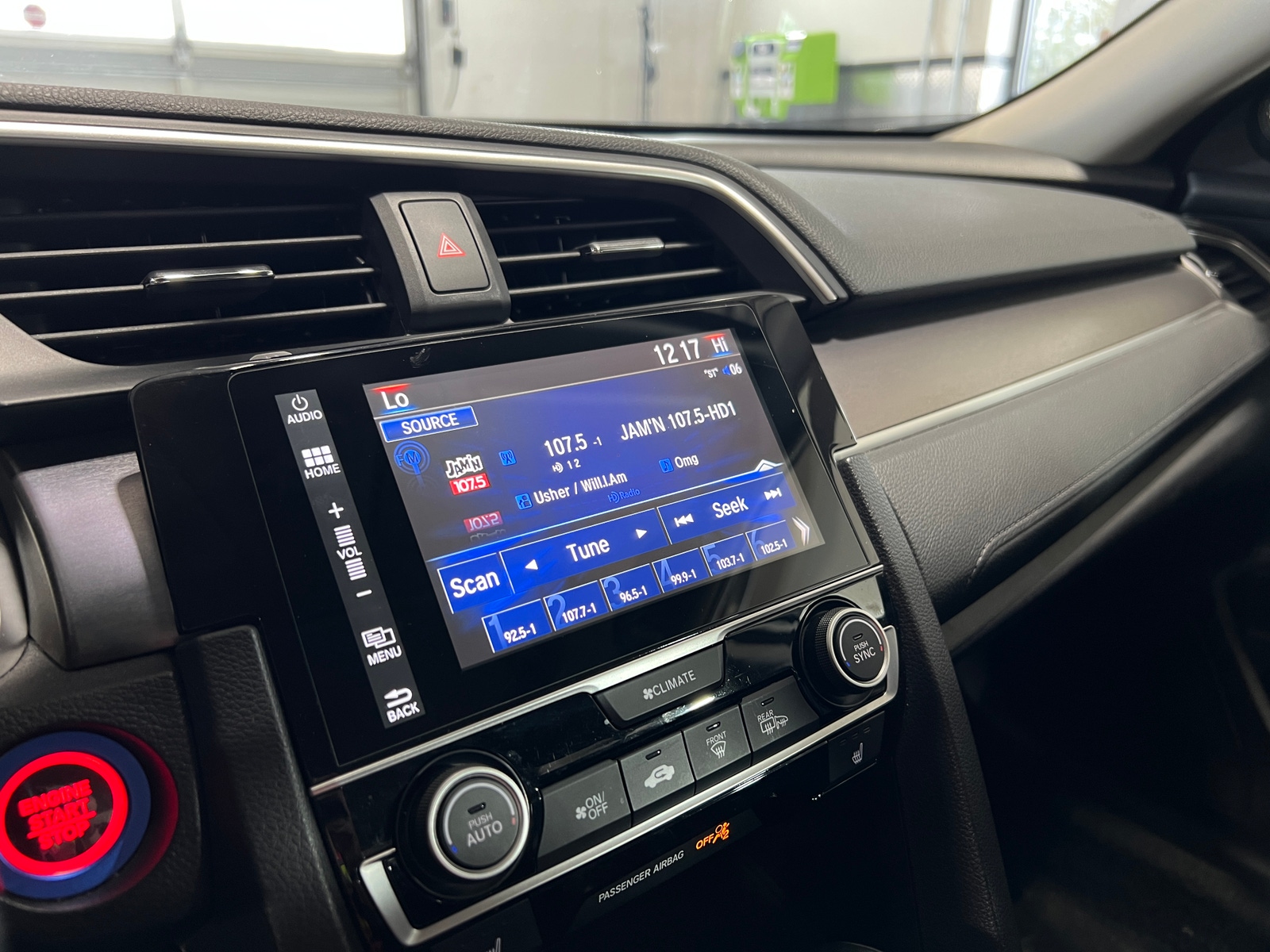 Thumbnail: 2018 Honda Civic - 4