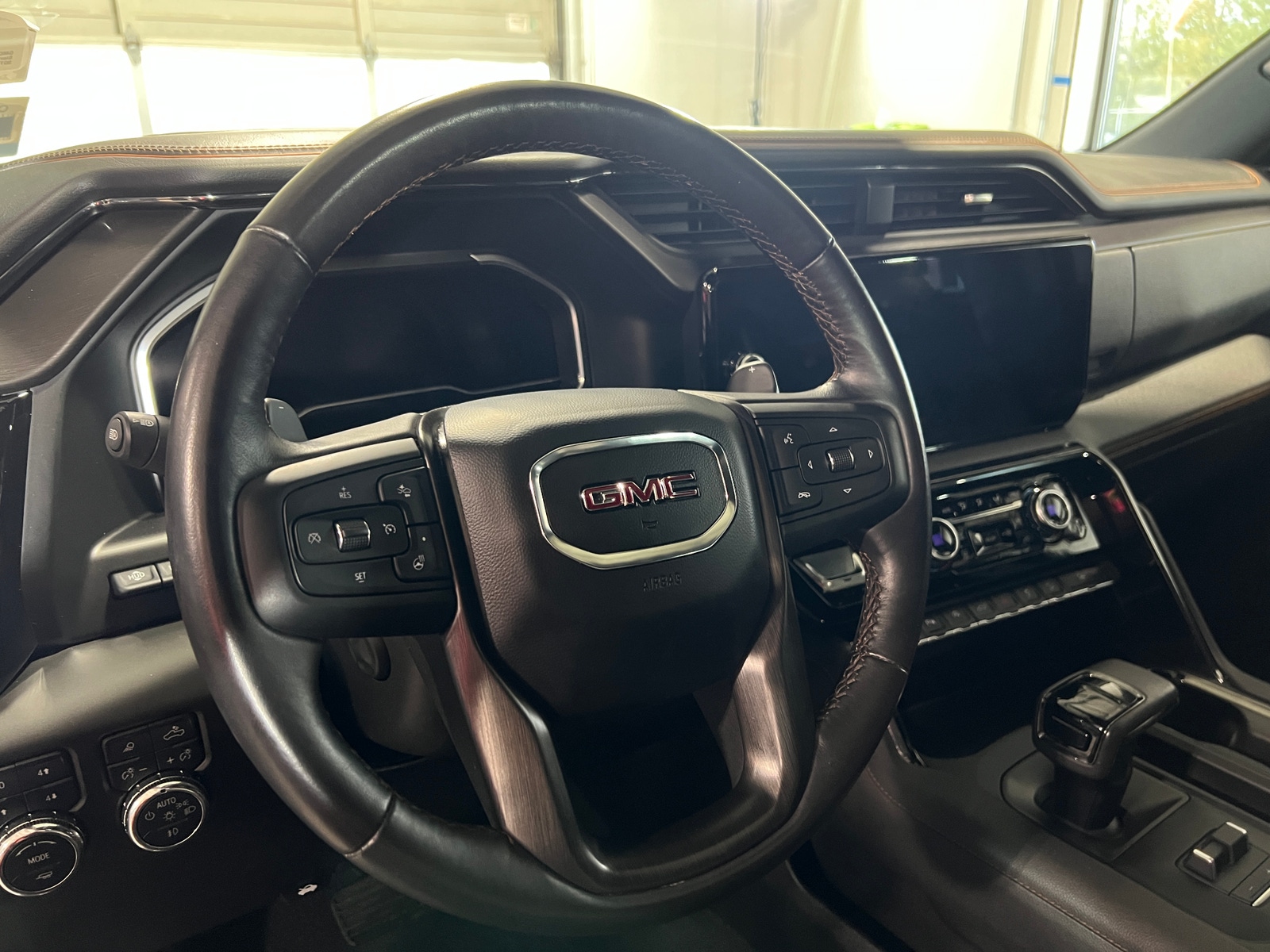 Thumbnail: 2022 GMC Sierra 1500 - 4