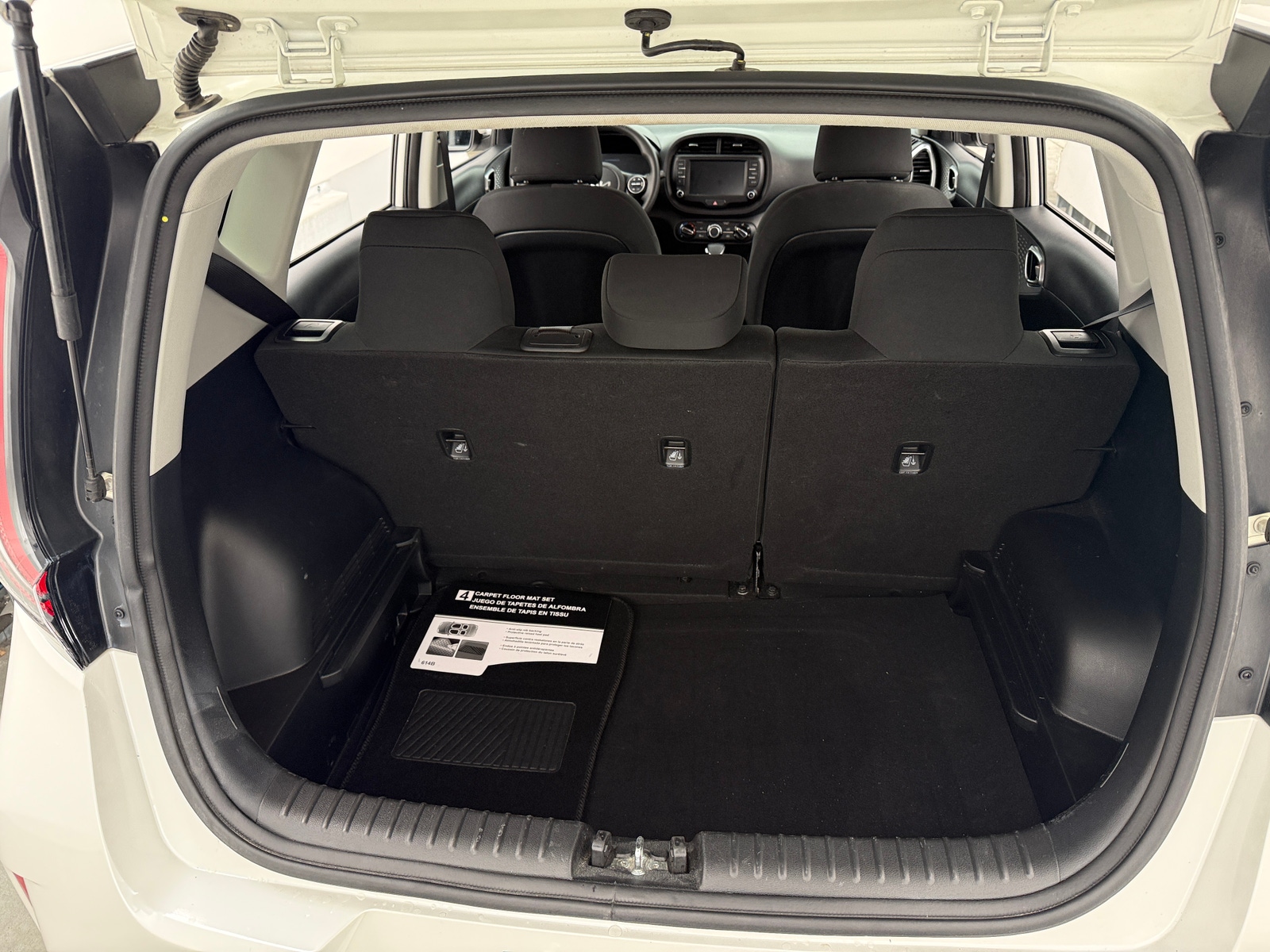 Thumbnail: 2024 Kia Soul - 7