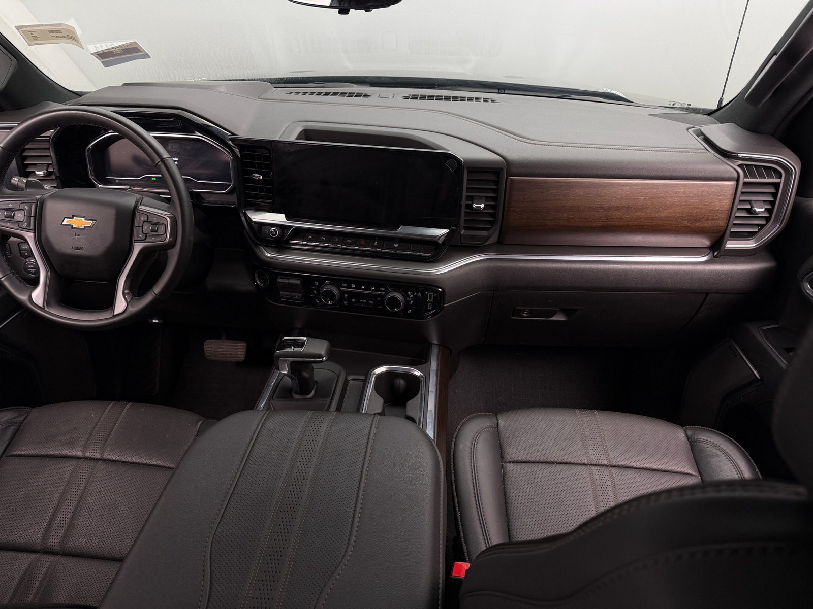 Thumbnail: 2024 Chevrolet Silverado 1500 - 2