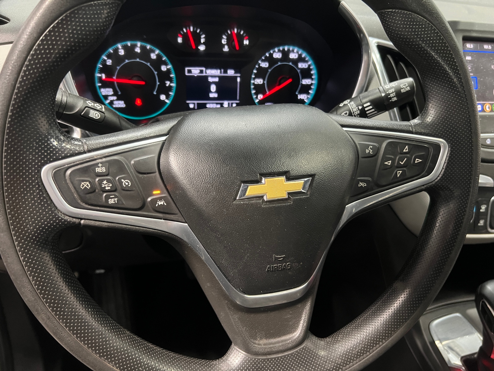 Thumbnail: 2022 Chevrolet Equinox - 5
