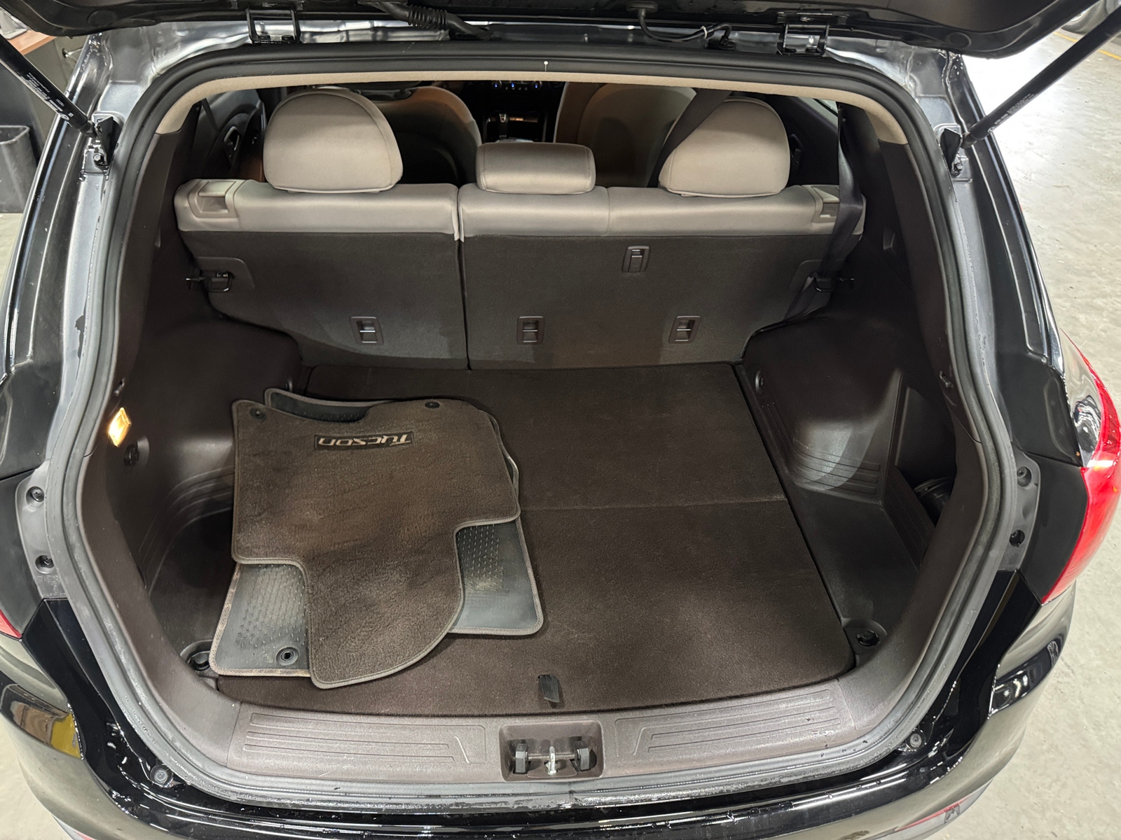 Thumbnail: 2015 Hyundai Tucson - 7