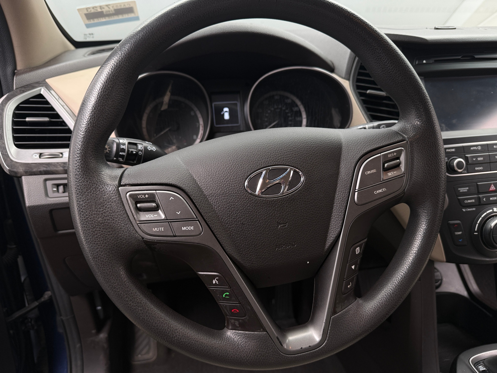 Thumbnail: 2017 Hyundai Santa Fe - 5