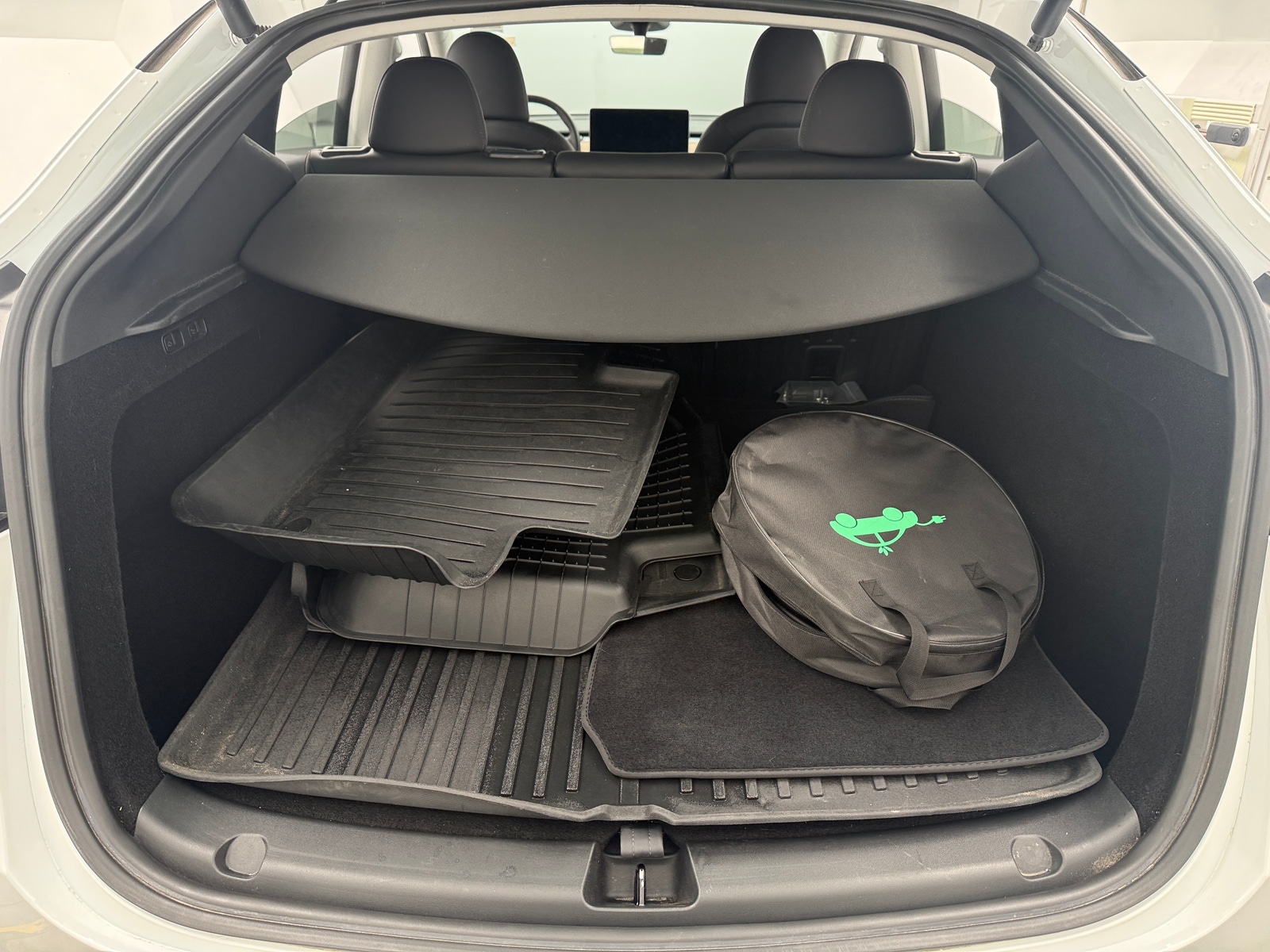 Thumbnail: 2024 Tesla Model Y - 6