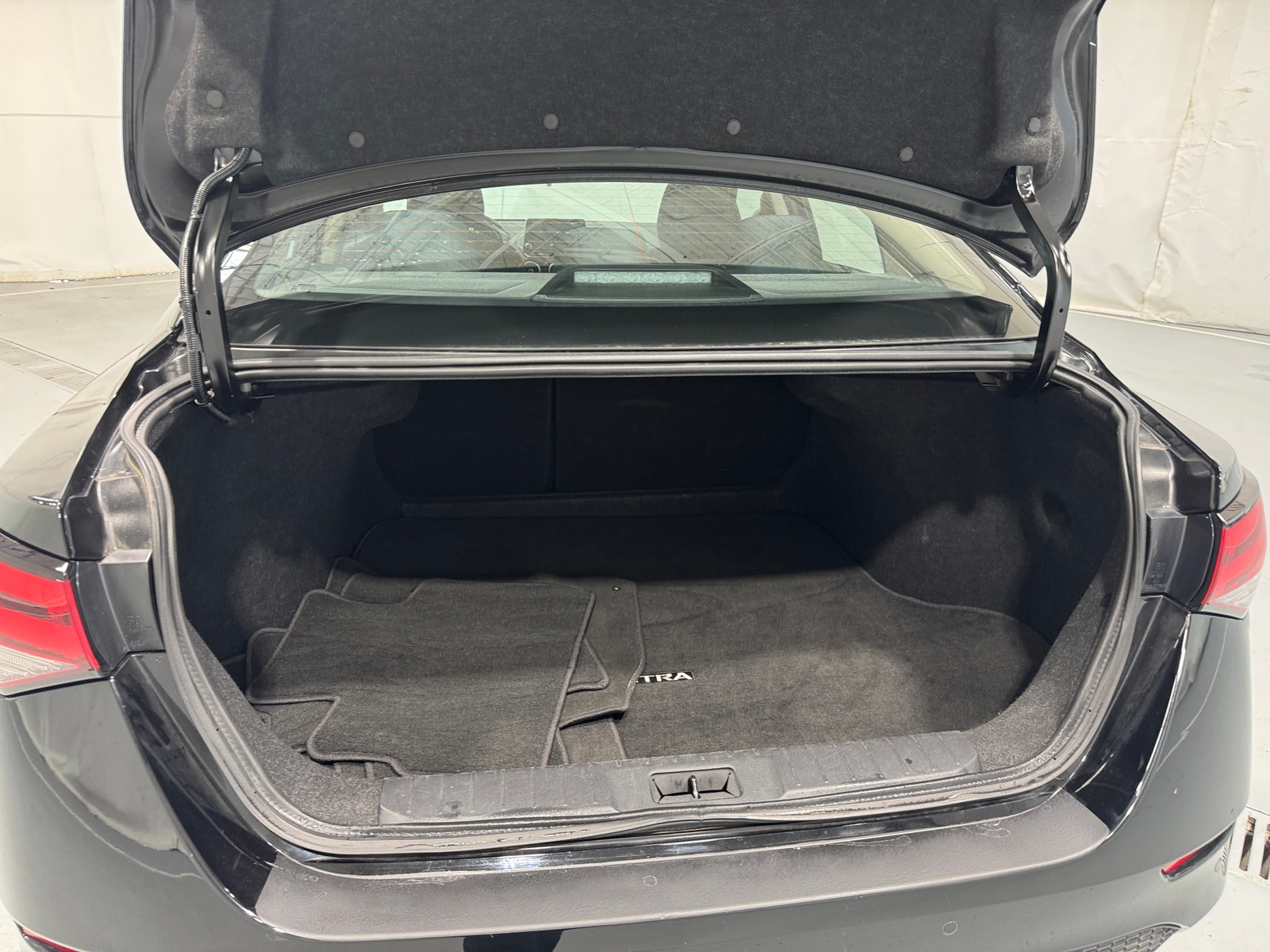 Thumbnail: 2025 Nissan Sentra - 7