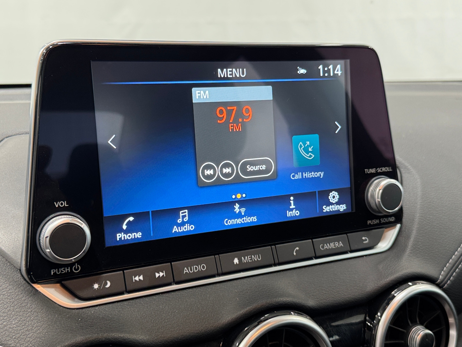 Thumbnail: 2025 Nissan Sentra - 4