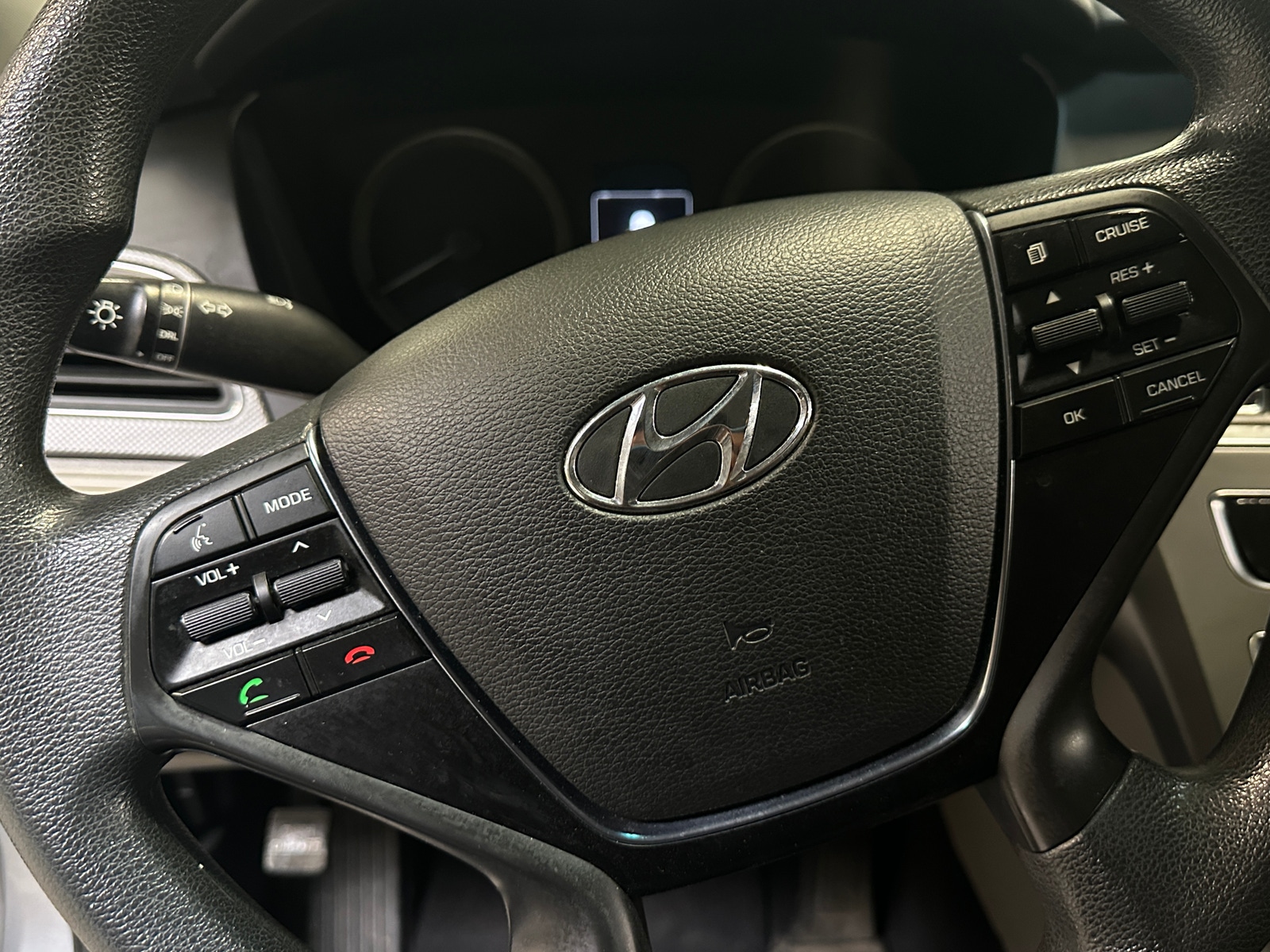 Thumbnail: 2017 Hyundai Sonata - 5