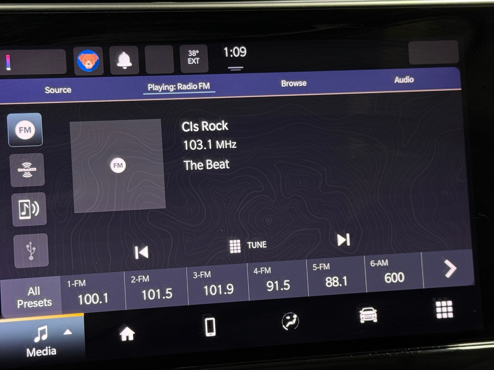 Thumbnail: 2022 Jeep Compass - 4