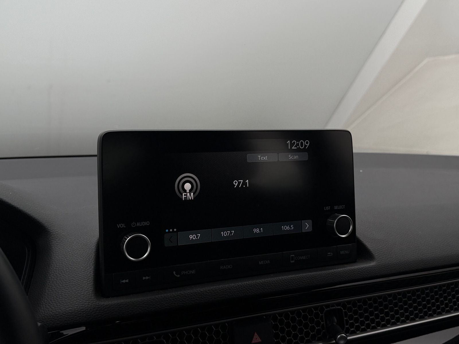 Thumbnail: 2023 Honda Civic - 4