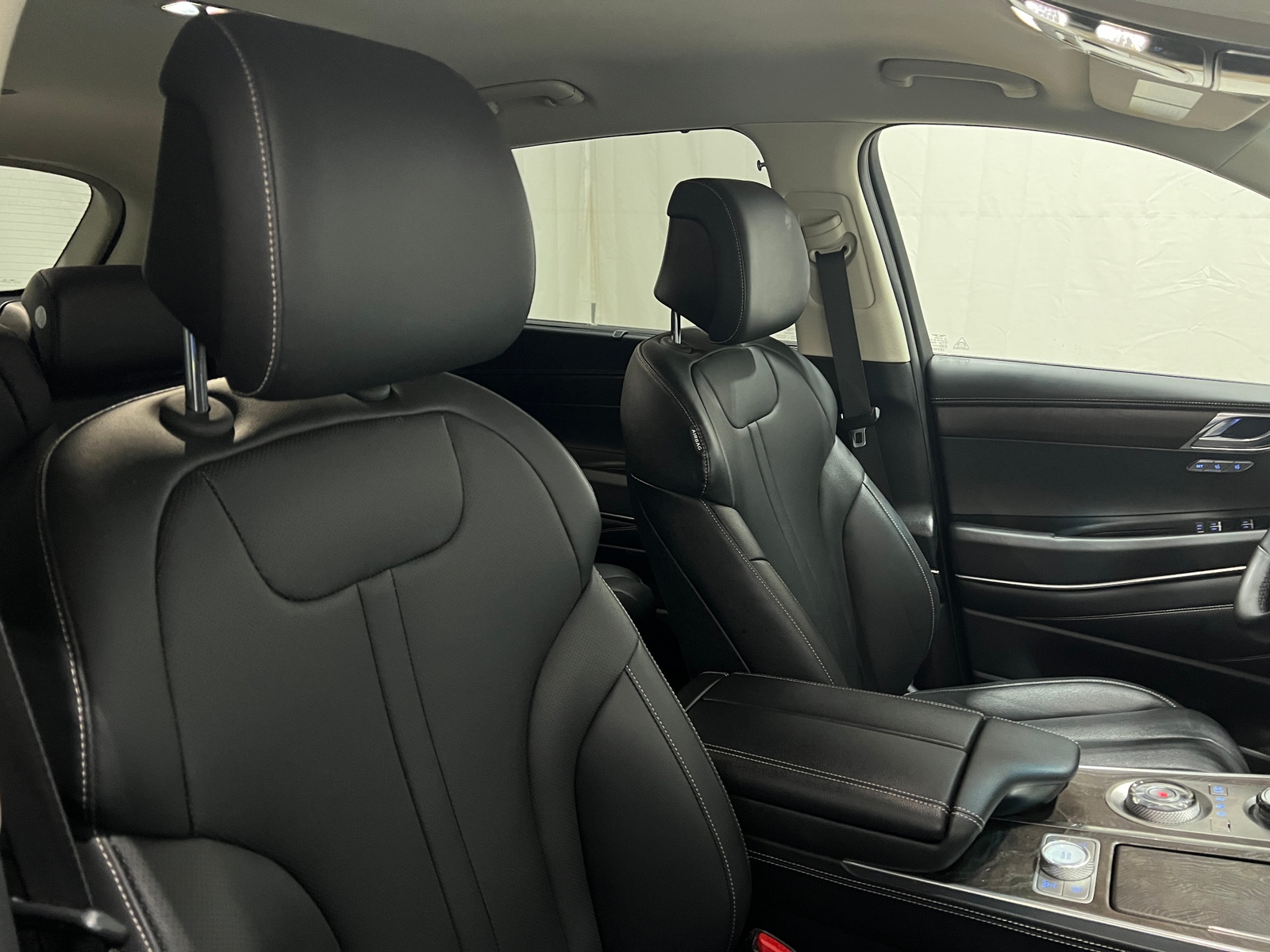 Thumbnail: 2024 Genesis GV80 - 2