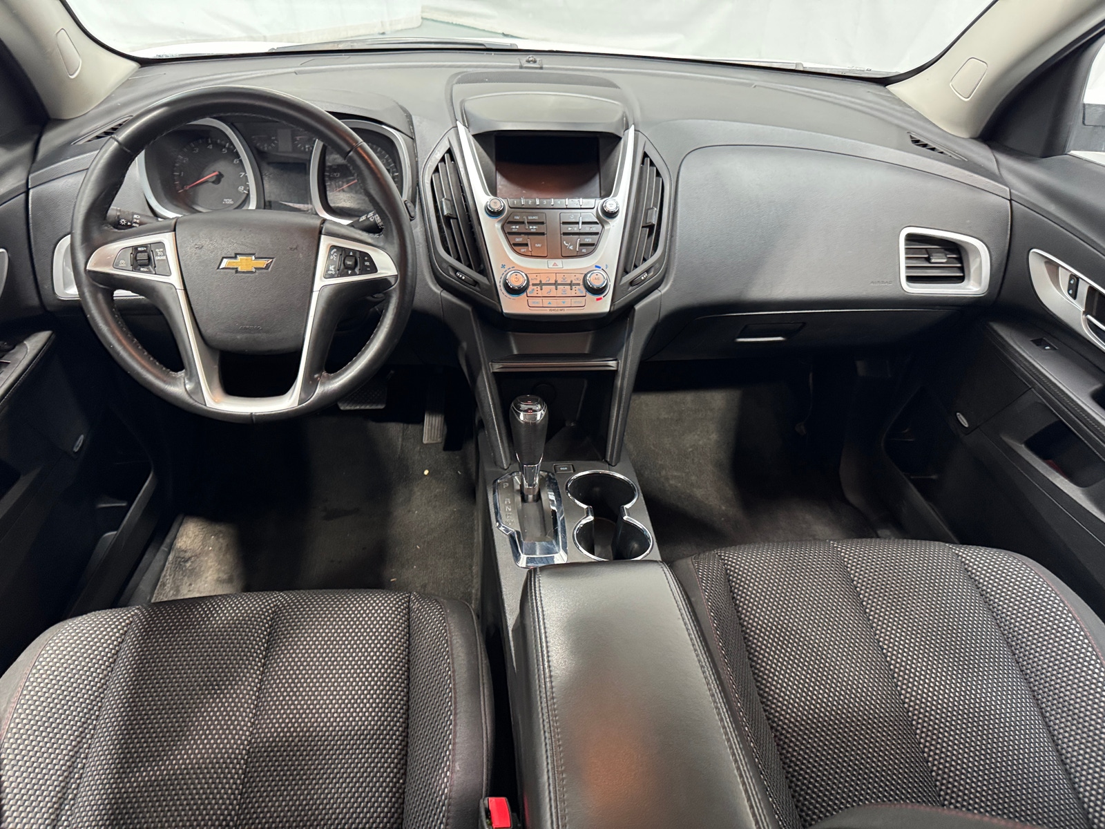 Thumbnail: 2016 Chevrolet Equinox - 3