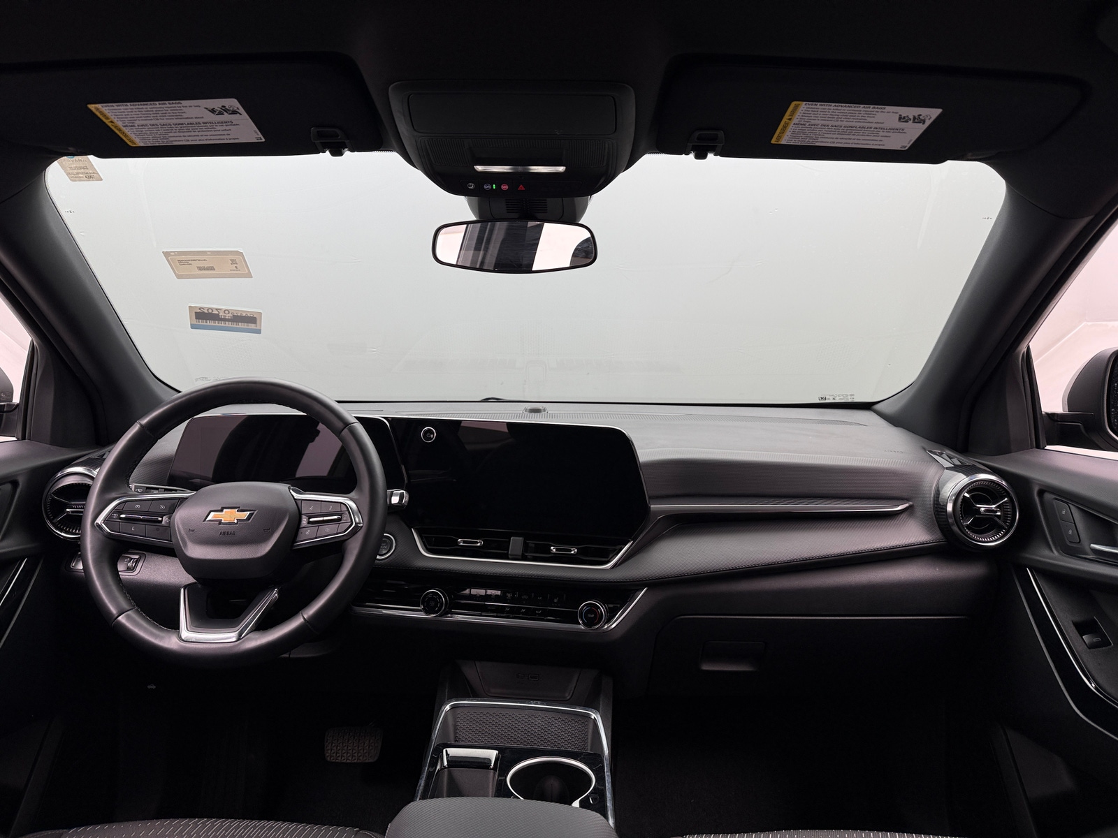 Thumbnail: 2025 Chevrolet Equinox - 3