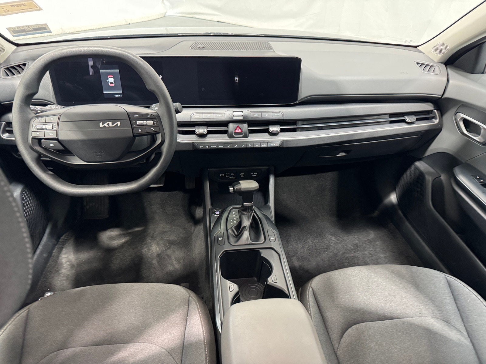 Thumbnail: 2025 Kia K4 - 3