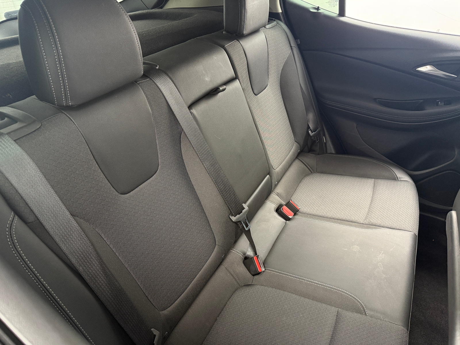 Thumbnail: 2023 Buick Encore GX - 5