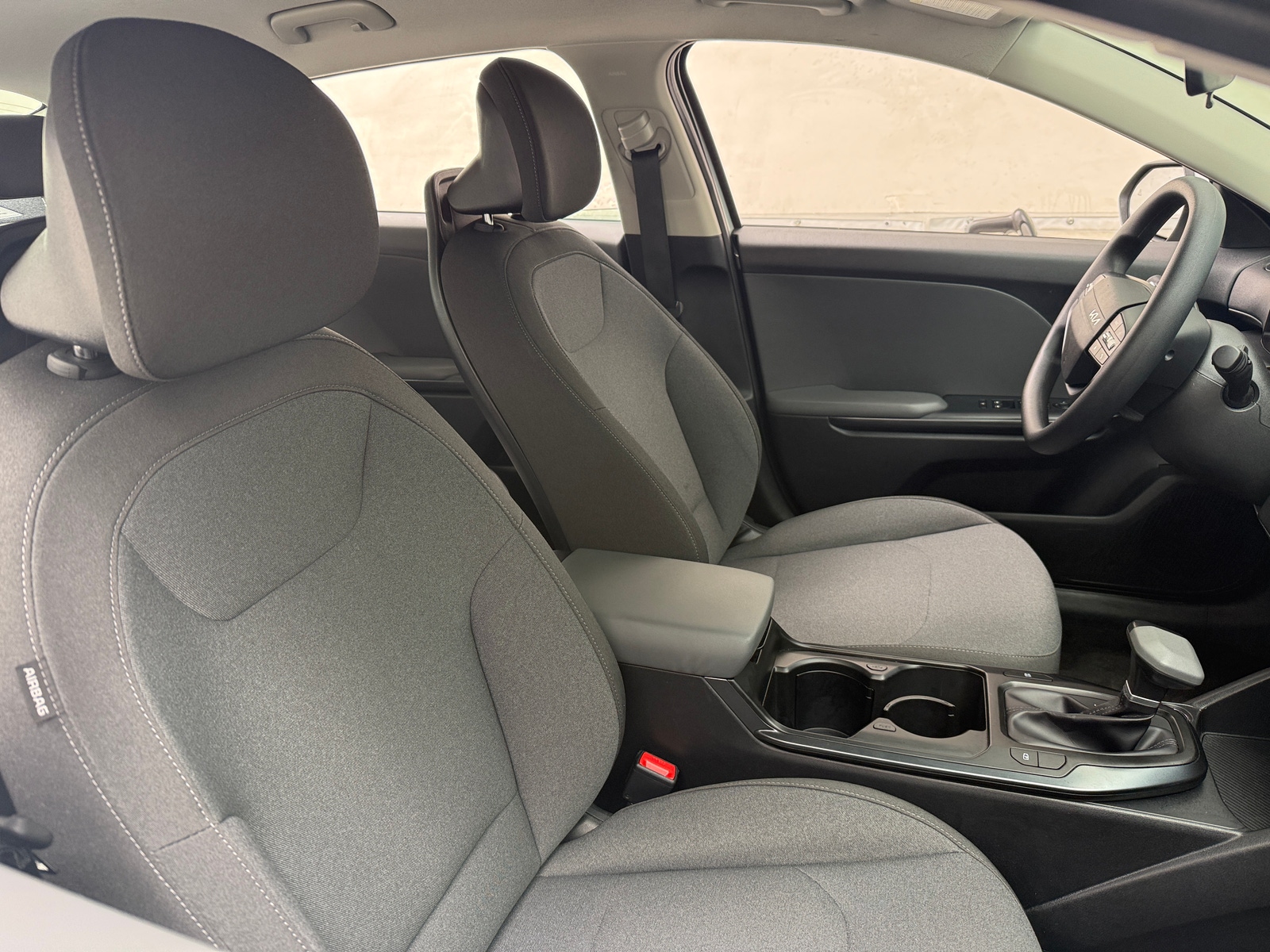 Thumbnail: 2025 Kia K4 - 2