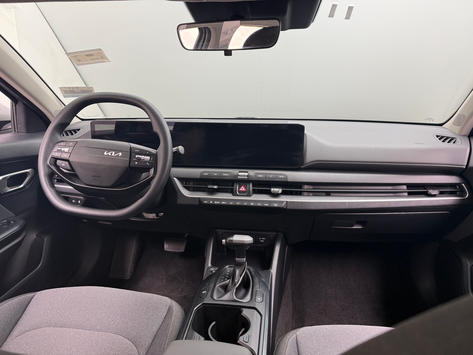 Thumbnail: 2025 Kia K4 - 3