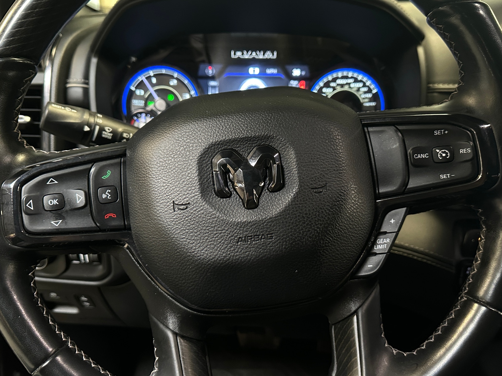 Thumbnail: 2022 RAM 1500 - 4