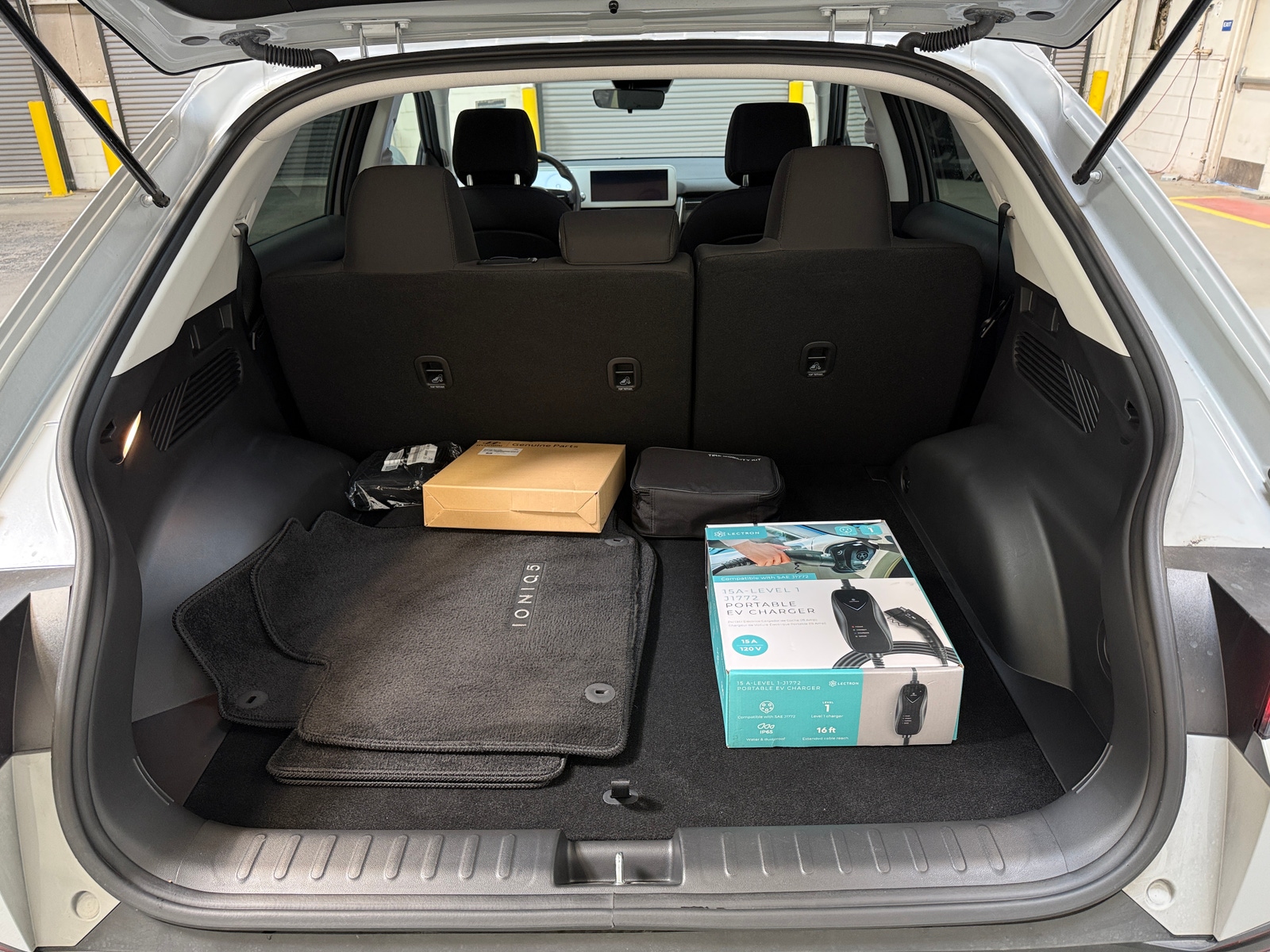 Thumbnail: 2024 Hyundai Ioniq 5 - 7