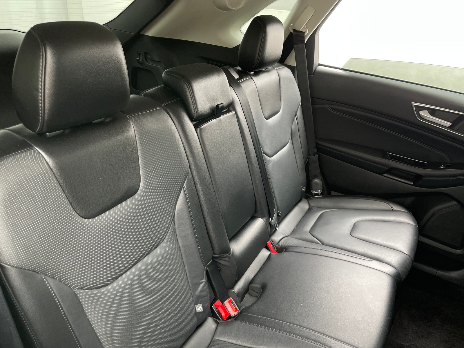 Thumbnail: 2016 Ford Edge - 5