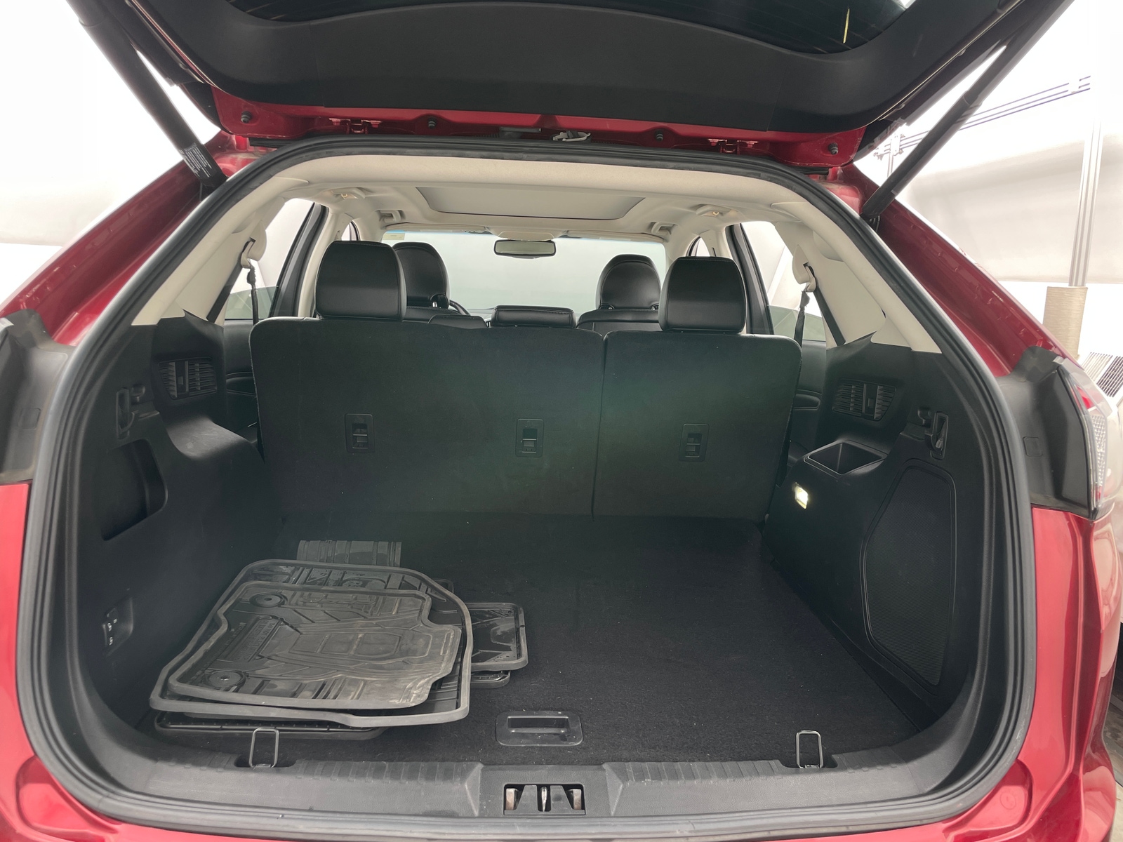 Thumbnail: 2016 Ford Edge - 6