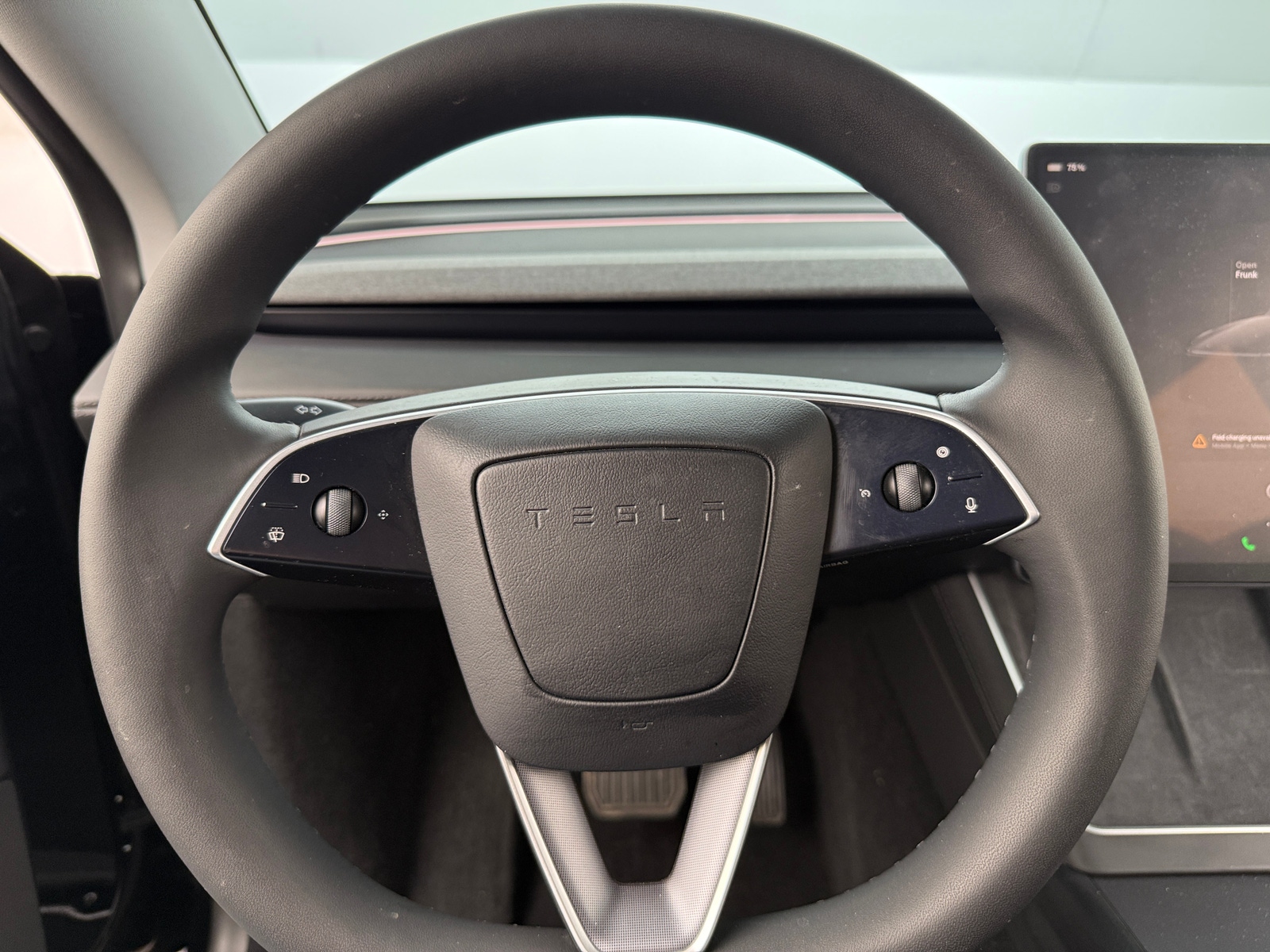 Thumbnail: 2026 Tesla Model Y - 4