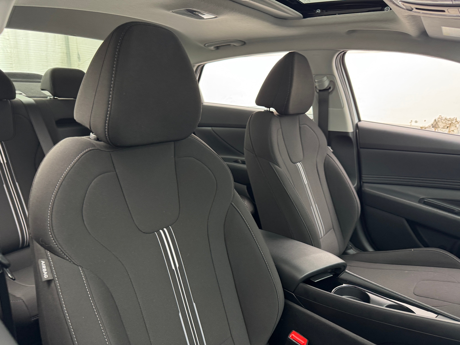 Thumbnail: 2025 Hyundai Elantra - 2