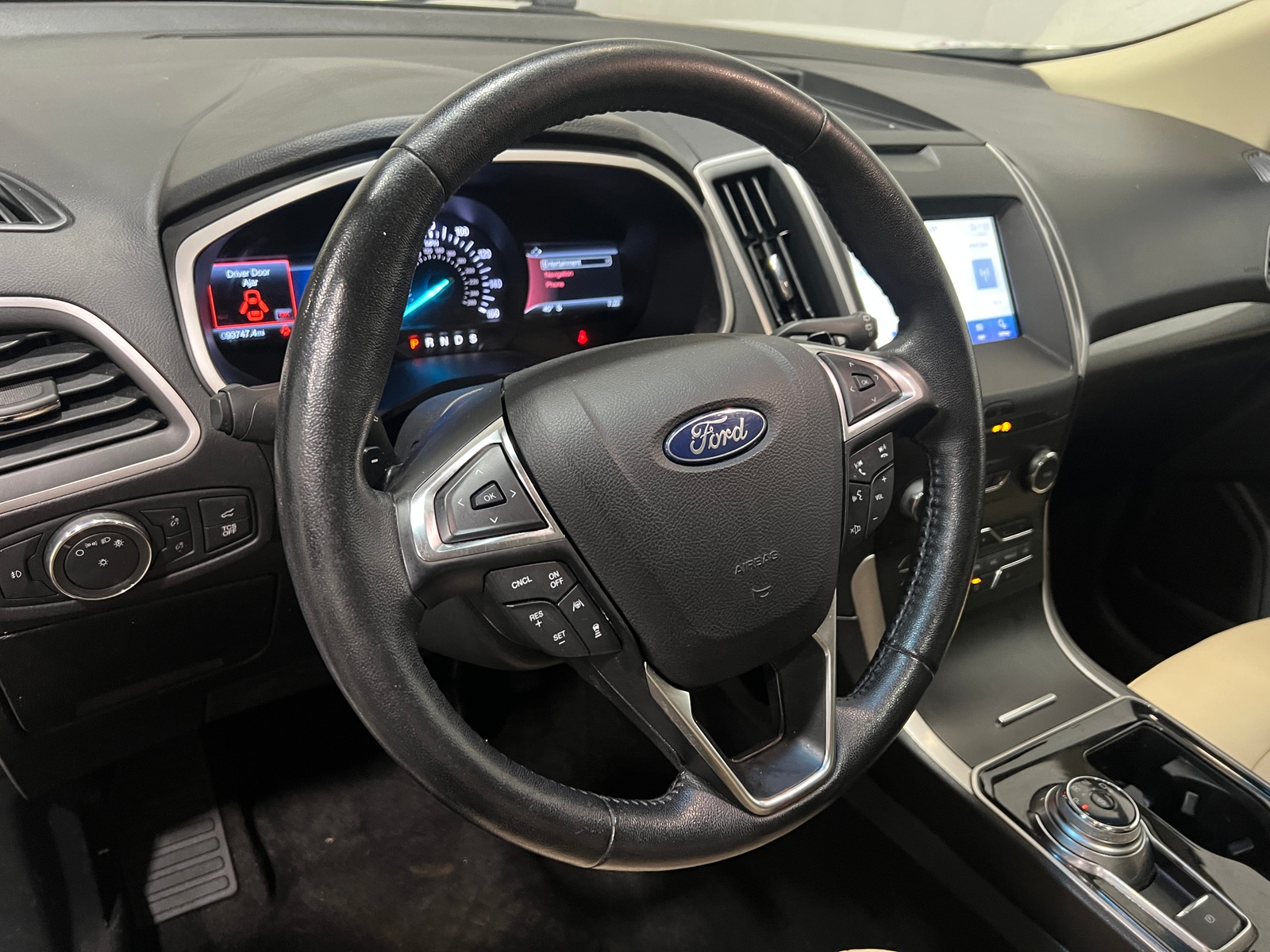 Thumbnail: 2020 Ford Edge - 4