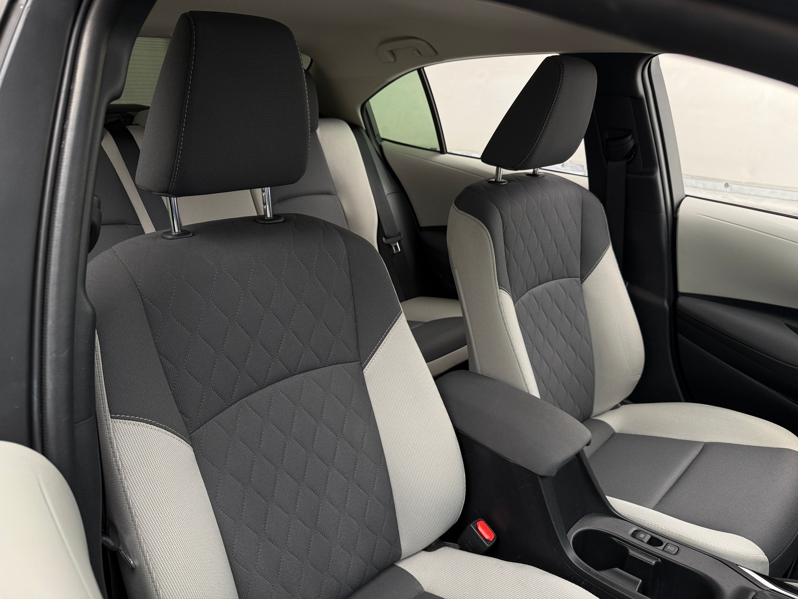 Thumbnail: 2024 Toyota Corolla - 2