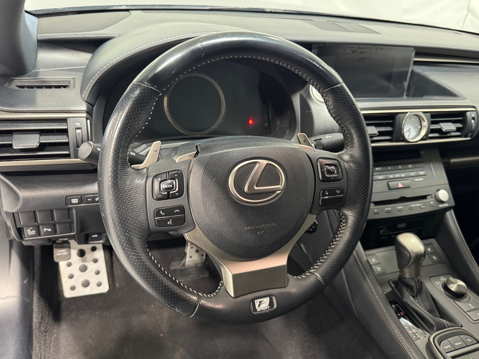 Thumbnail: 2015 Lexus RC - 3