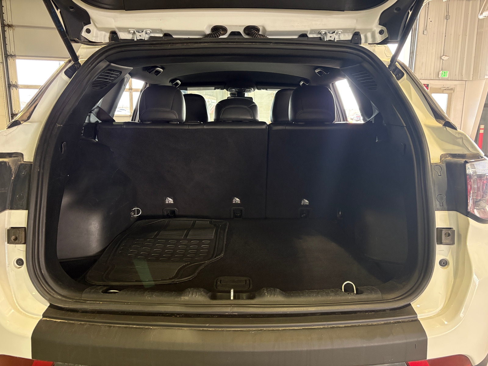 Thumbnail: 2023 Jeep Compass - 6