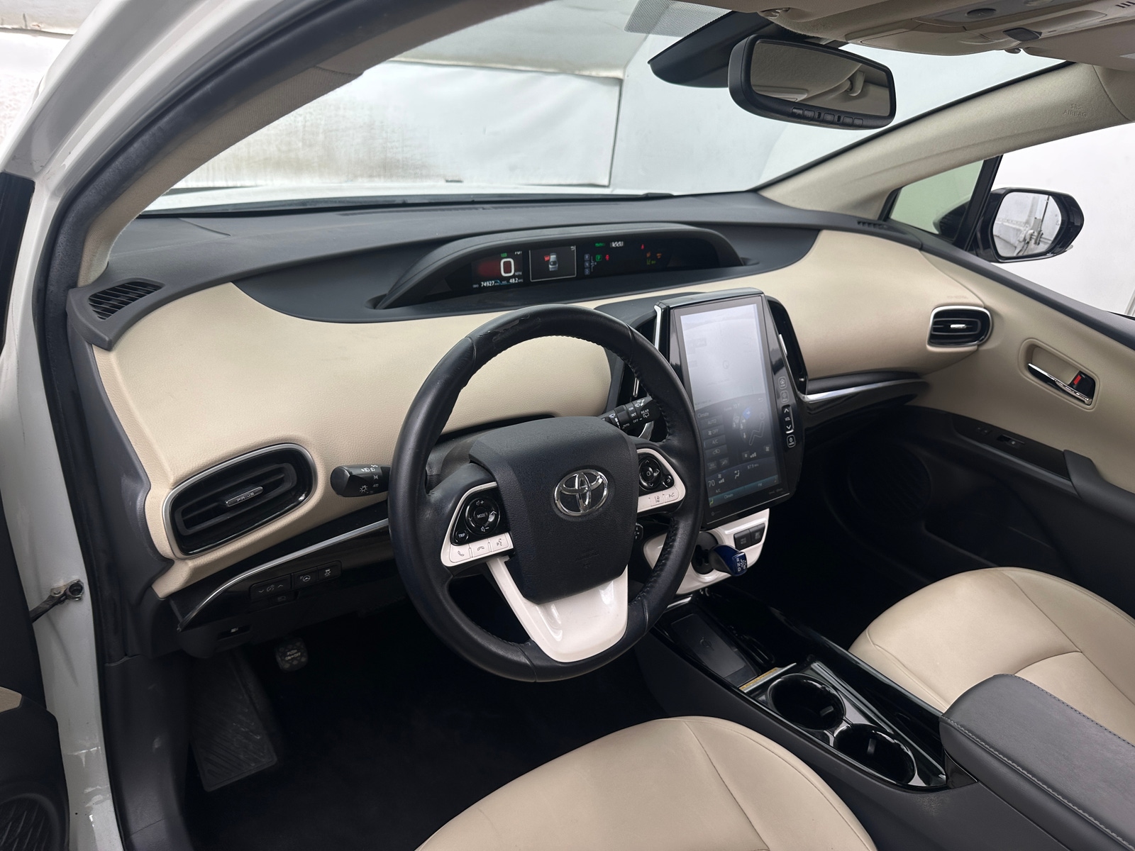 Thumbnail: 2018 Toyota Prius - 3