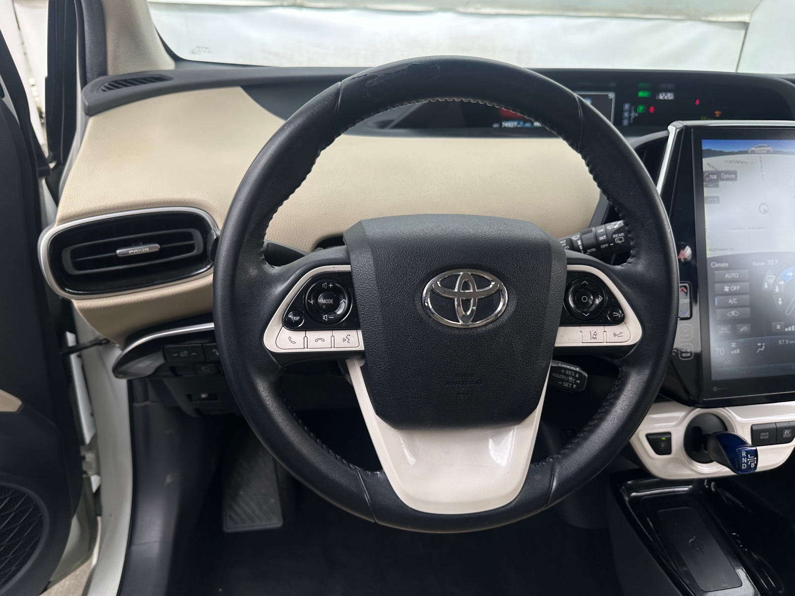 Thumbnail: 2018 Toyota Prius - 5