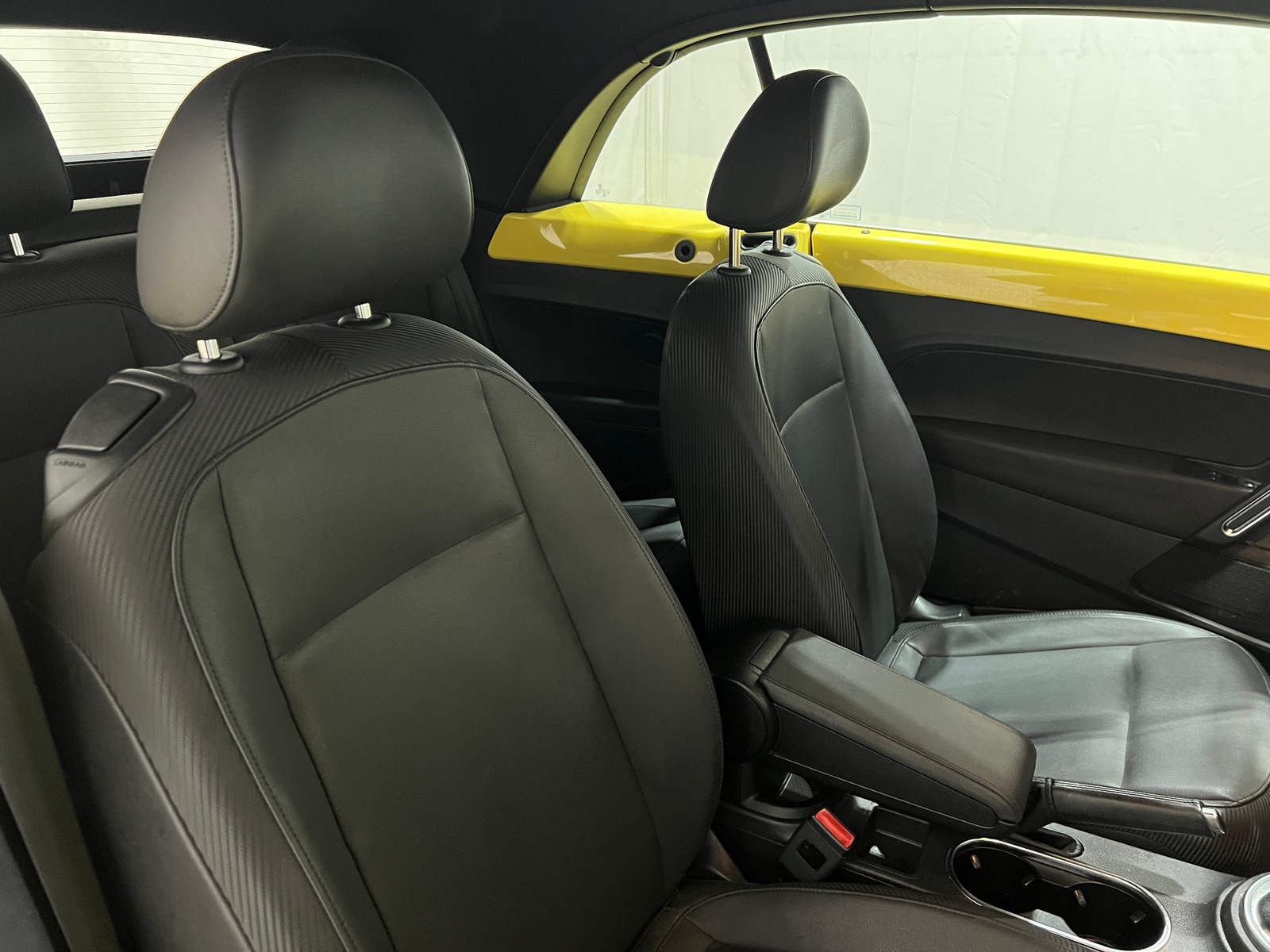 Thumbnail: 2014 Volkswagen Beetle - 2