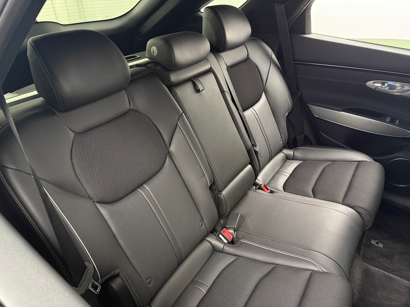 Thumbnail: 2024 Genesis GV70 - 5