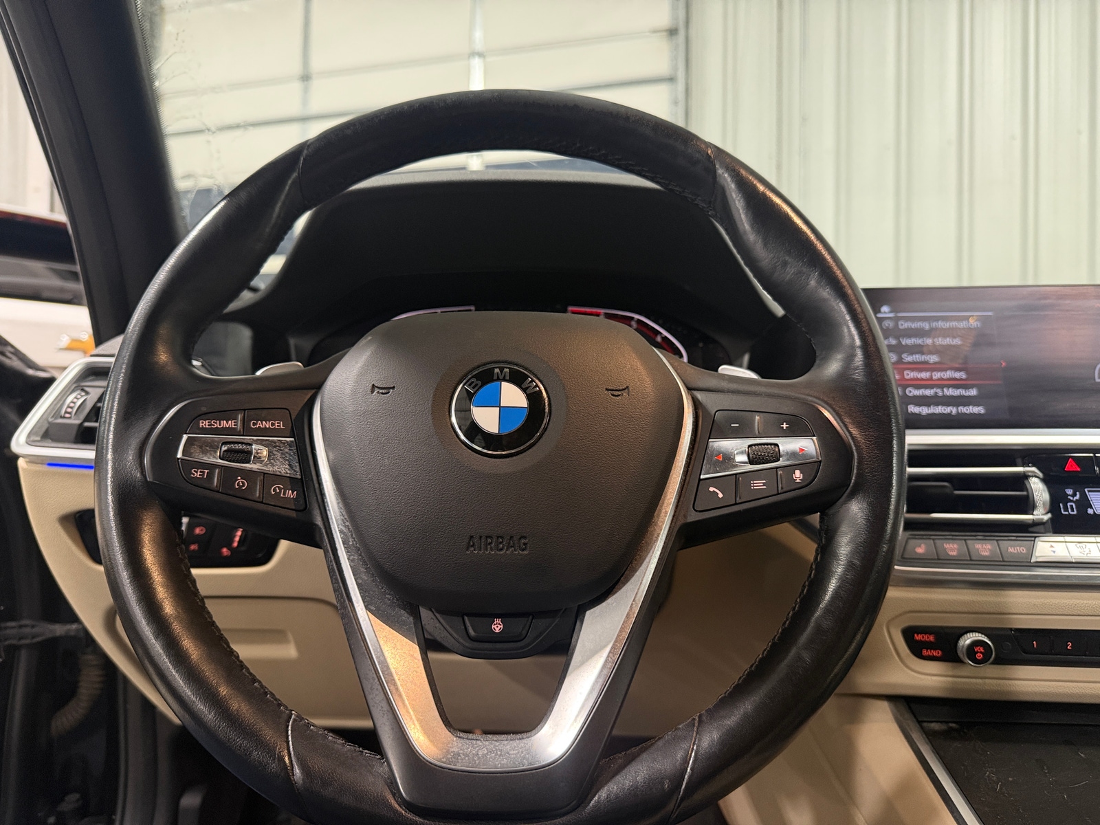 Thumbnail: 2020 BMW 3 Series - 4