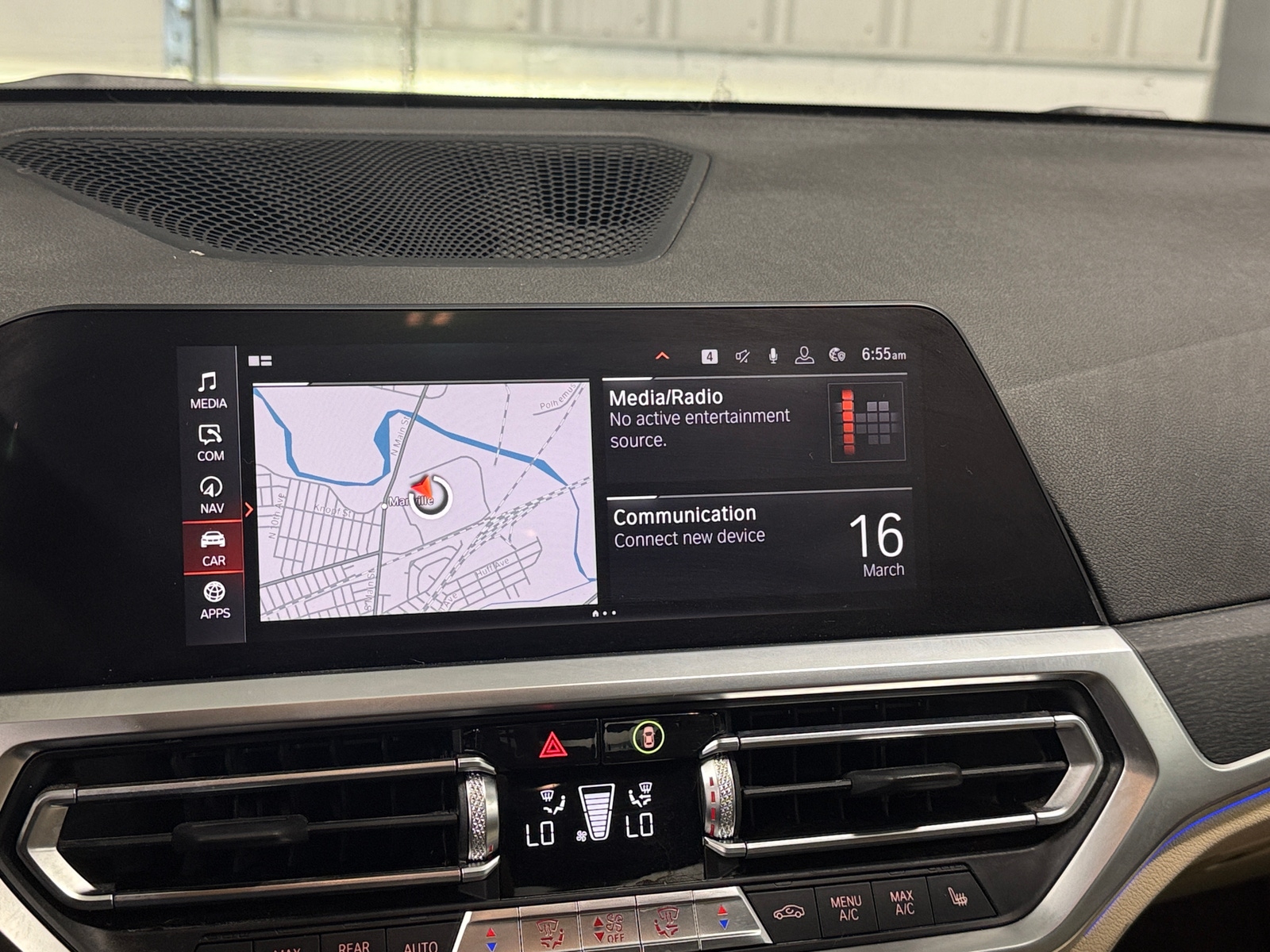 Thumbnail: 2020 BMW 3 Series - 3